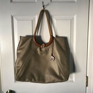 Michael Kors Isla Ring Shoulder Tote Bag